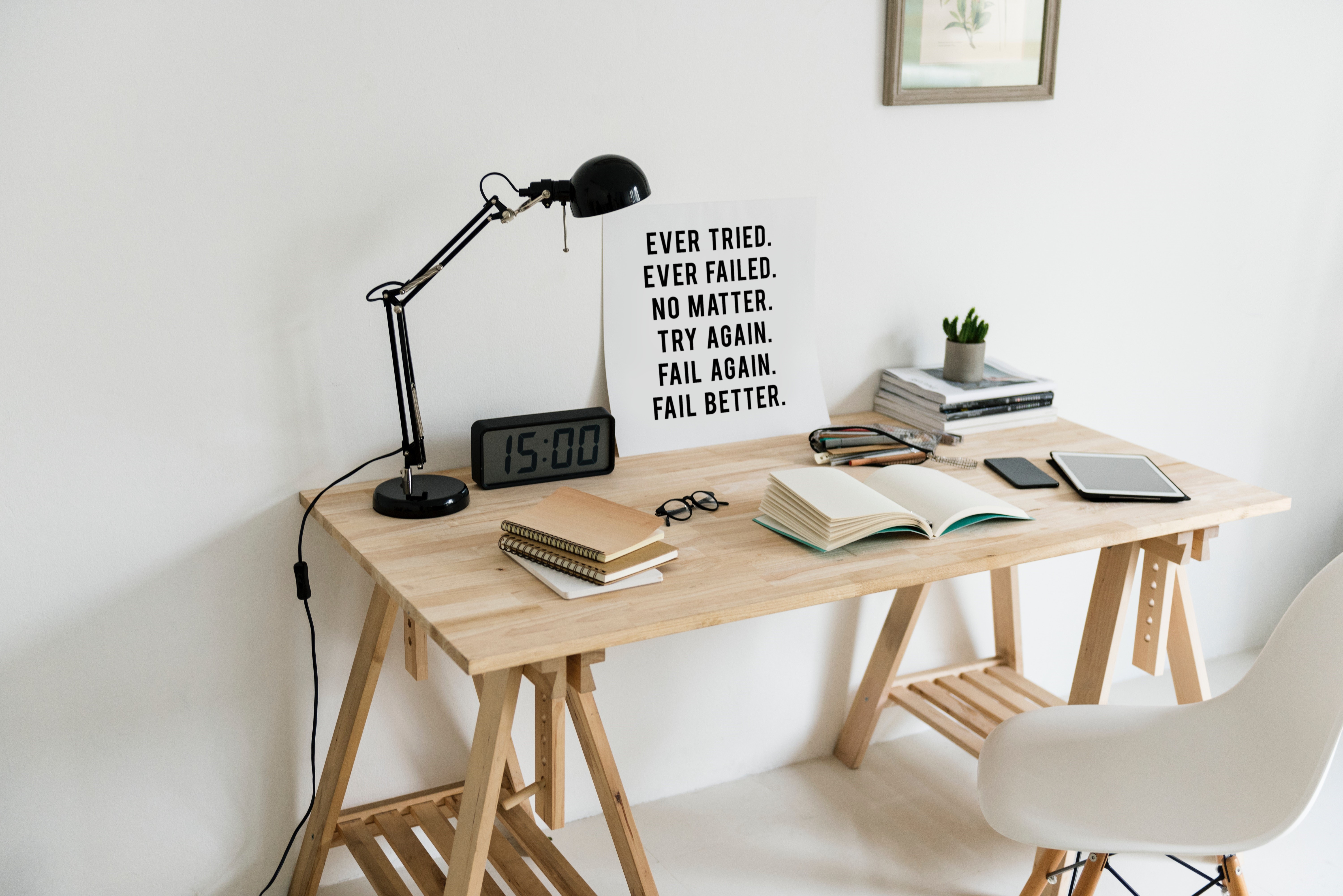 Desk with message to self